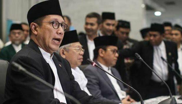 Menteri Agama: Gaji PNS Muslim Akan Dipotong Zakat 2,5 Persen

