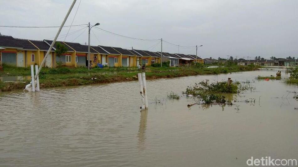 Foto: Perumahan Dp 1% Jokowi yang Terendam Banjir