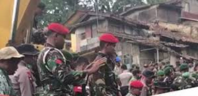 Begini Kopassus Temukan Korban Longsor Pakai Tenaga Dalam