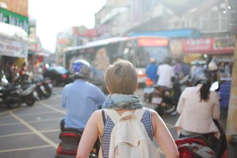 Mau Jadi Orang yang Lebih Baik? Traveling Caranya