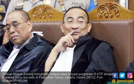 Ladeni SBY, Firman Wijaya Dibela Tiga Law Firm