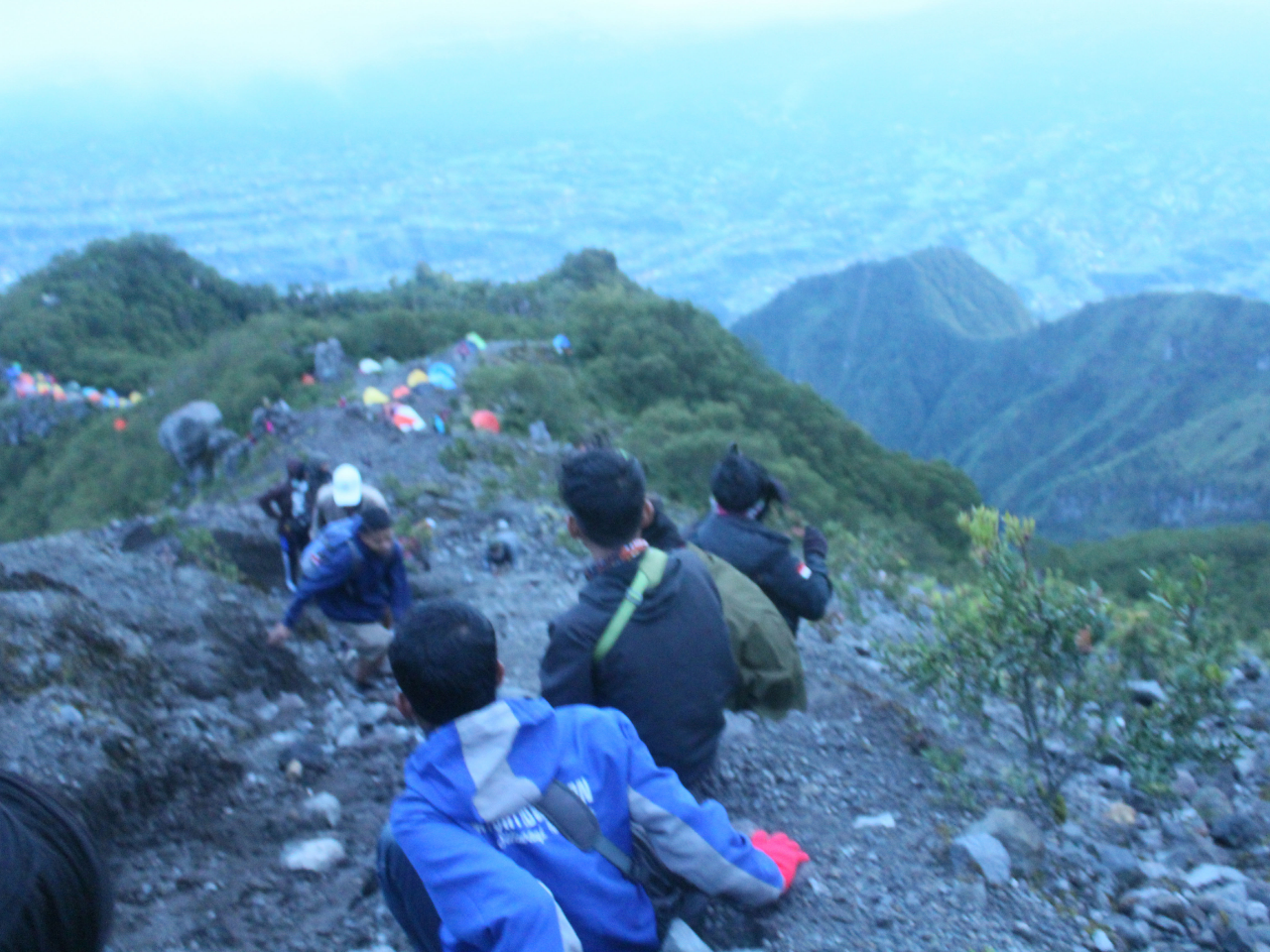 Catatan Pendakian Gunung Merapi ( Merapi Ndak Pernah Ingkar Janji )