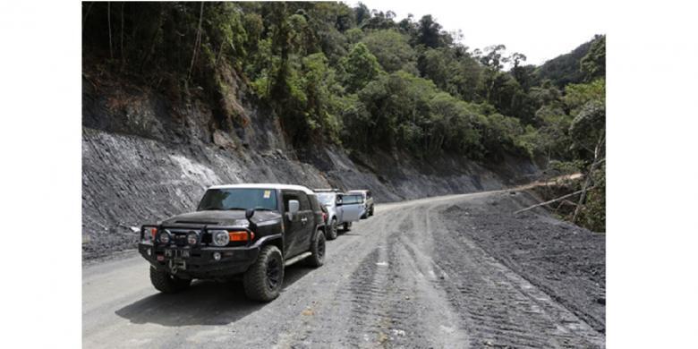 Jalan tol hanya dinikmati untuk orang-orang yang pakai mobil? Ini manfaat sebenarnya!