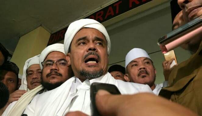 Begini Kehidupan Habib Rizieq Selama di Arab Saudi