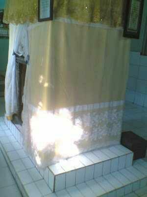Makam Syarifah Maryam:Makam Keramat Pulau Tukung
