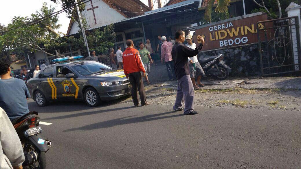 Gereja St. Lidwina Sleman Diserang Pria Berpedang, Empat Orang Jadi Korban