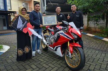 Wow, Moge 699 Juta Menjadi Kado Ulang Tahun Dari yang Tersayang!