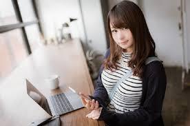 Paisura Cafe Hadir Di Tokyo, Cafe Unik Dengan Menonjolkan Buah Dada.
