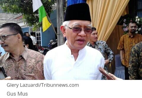 Gus Mus Puji Sri Mulyani yang Dapat Penghargaan Menteri Terbaik, Ini Katanya