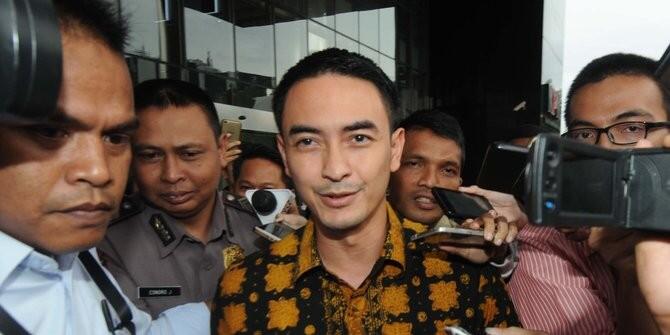 Tiba di Gedung KPK, Zumi Zola Irit Bicara