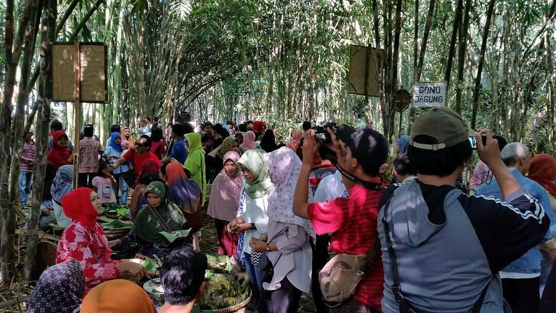 Resepsi Pernikahan yang anti mainstream, keren, dan Inspiratif