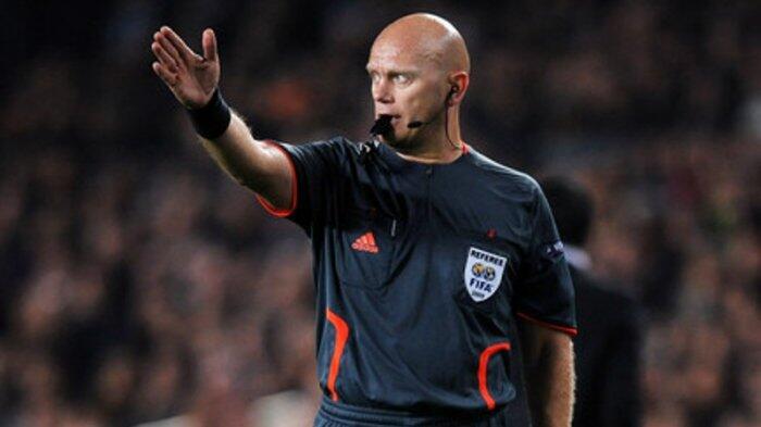 Chelsea vs Barcelona: Wasit yang Memimpin Namanya Tom Henning Ovrebo