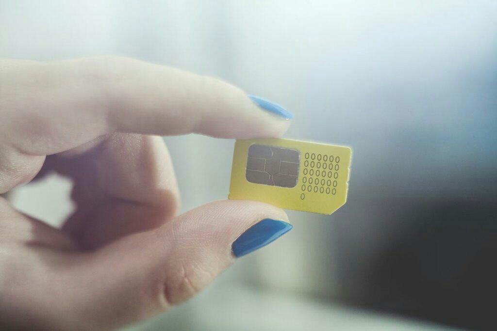 6 Hal Yang Bakal Terjadi Kalo Kamu Ga Registrasi Simcard