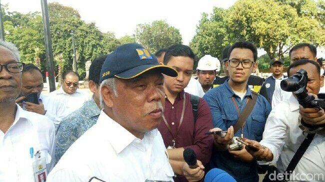 
Taman GBK Dirusak, Menteri PUPR: Masak Kalah Sama Orang Surabaya