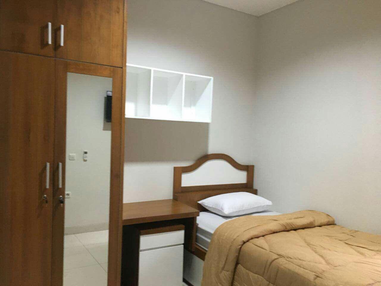 KOST HARIAN/BULANAN