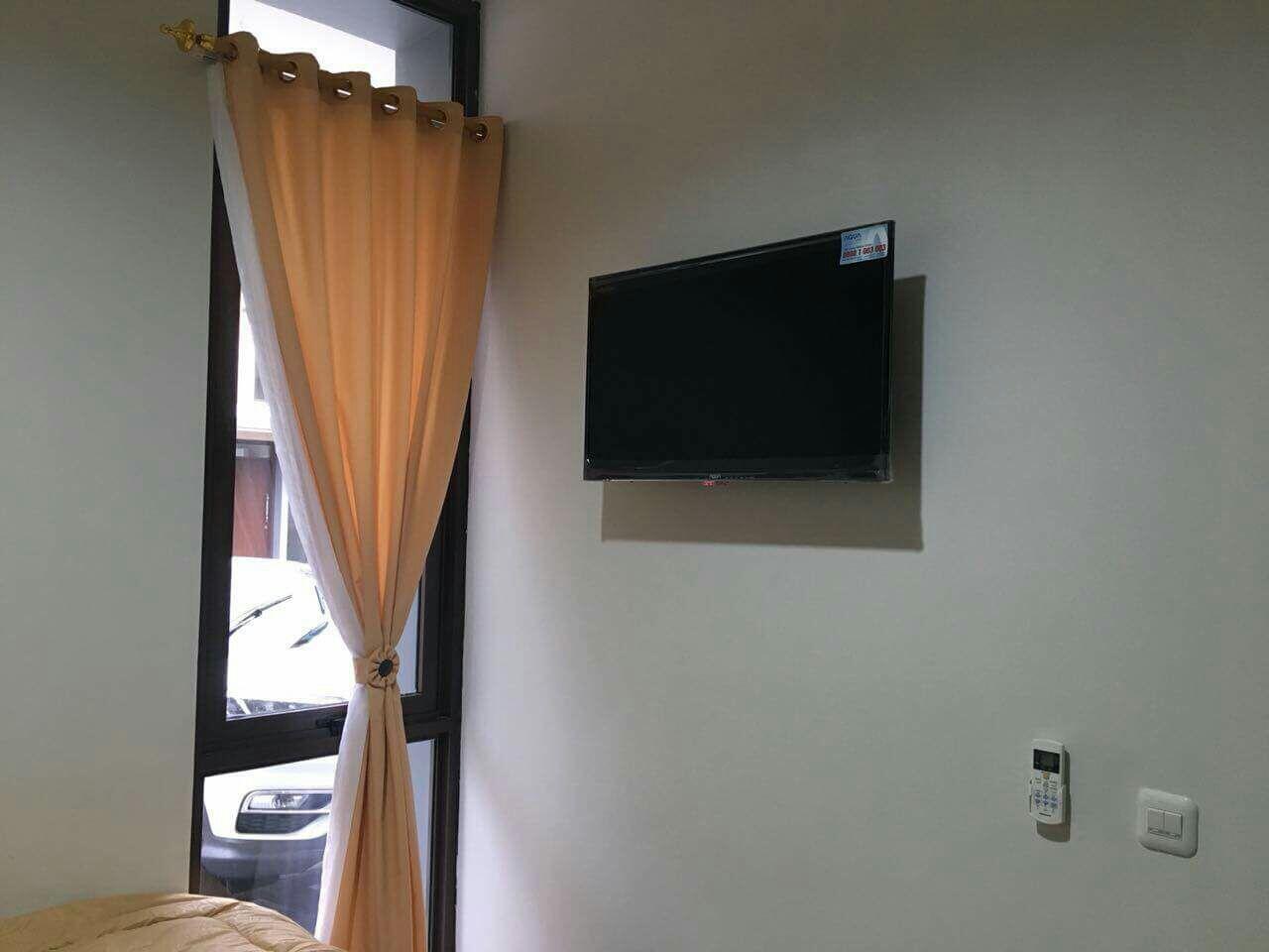 KOST HARIAN/BULANAN