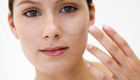 Mau Coba Pakai Lip-Cream? Coba Perhatikan Beberapa Hal Ini!