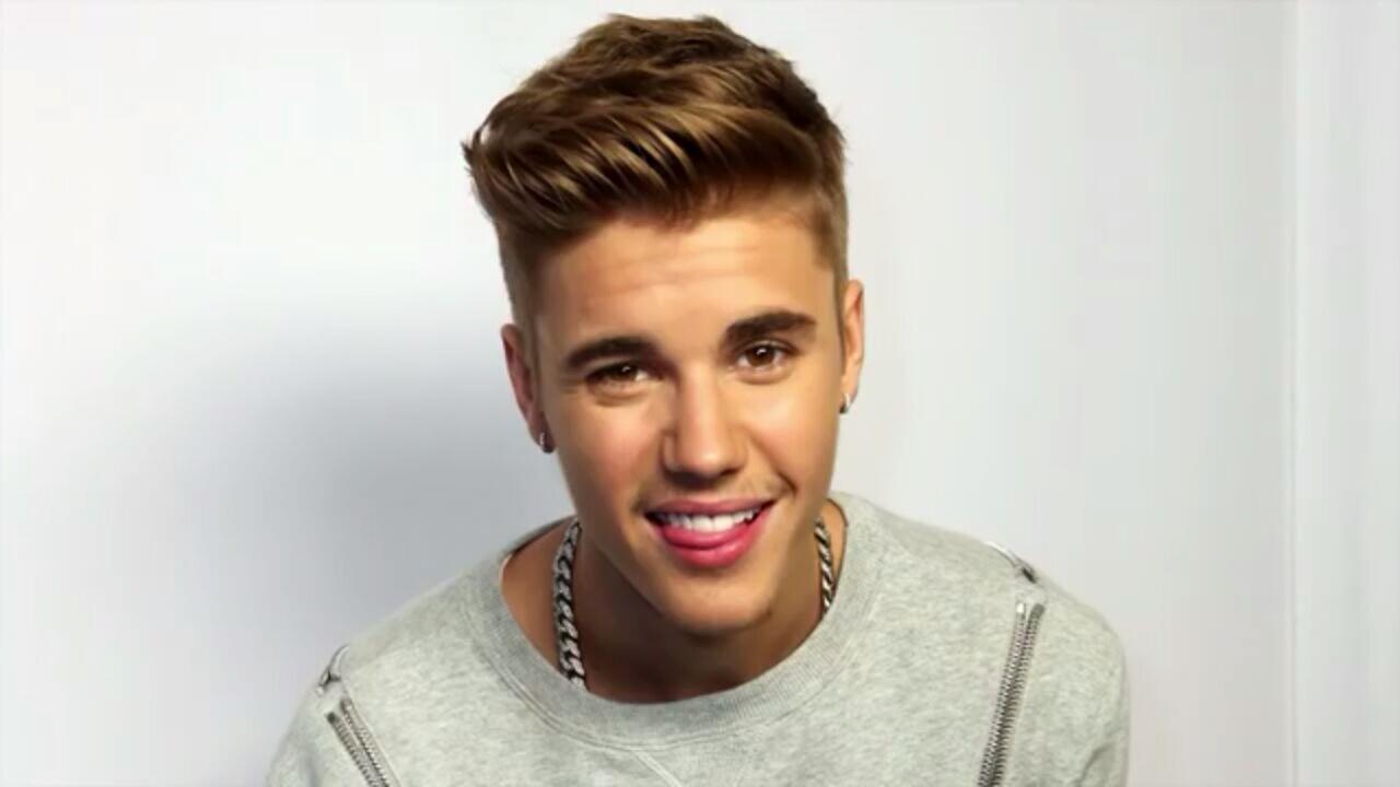 Kamera Kemal Pahlevi Di Tabok! Justin Bieber!