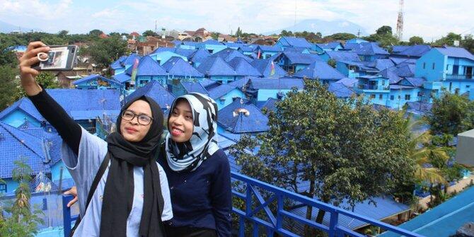 Kampung Biru Arema Menjadi Kampung Tematik Baru Kota Malang