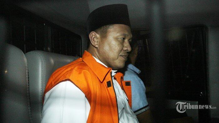 KPK Periksa Silang Bupati Lampung Tengah Dengan Anak Buahnya