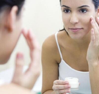 &#91;Buat Sista&#93; Tampil Cantik Natural dengan Makeup ‘No Makeup’? Siapa Takut!