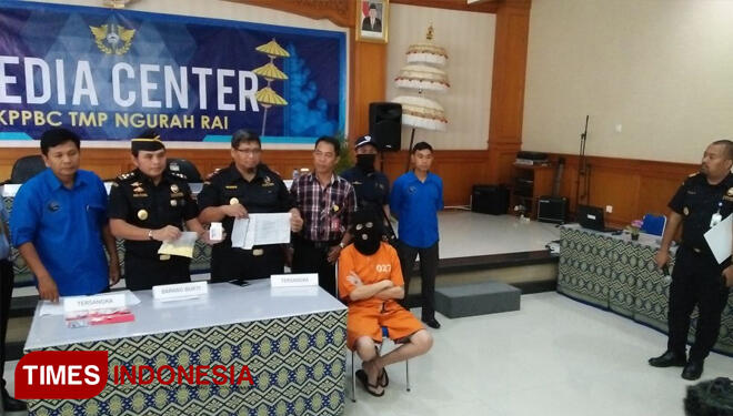 Simpan Heroin di Celana Dalam, WNA Asal Jerman Dibekuk Petugas