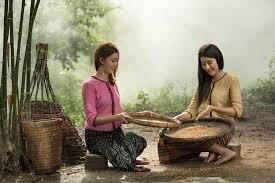 KEINDAHAN DIBALIK KESEDERHANAAN PETANI DAN SAWAH