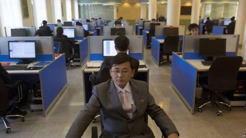 Dari Pembalut Hingga Menonton Bokep, 9 Kebiasaan Ini Ilegal di Korea Utara!