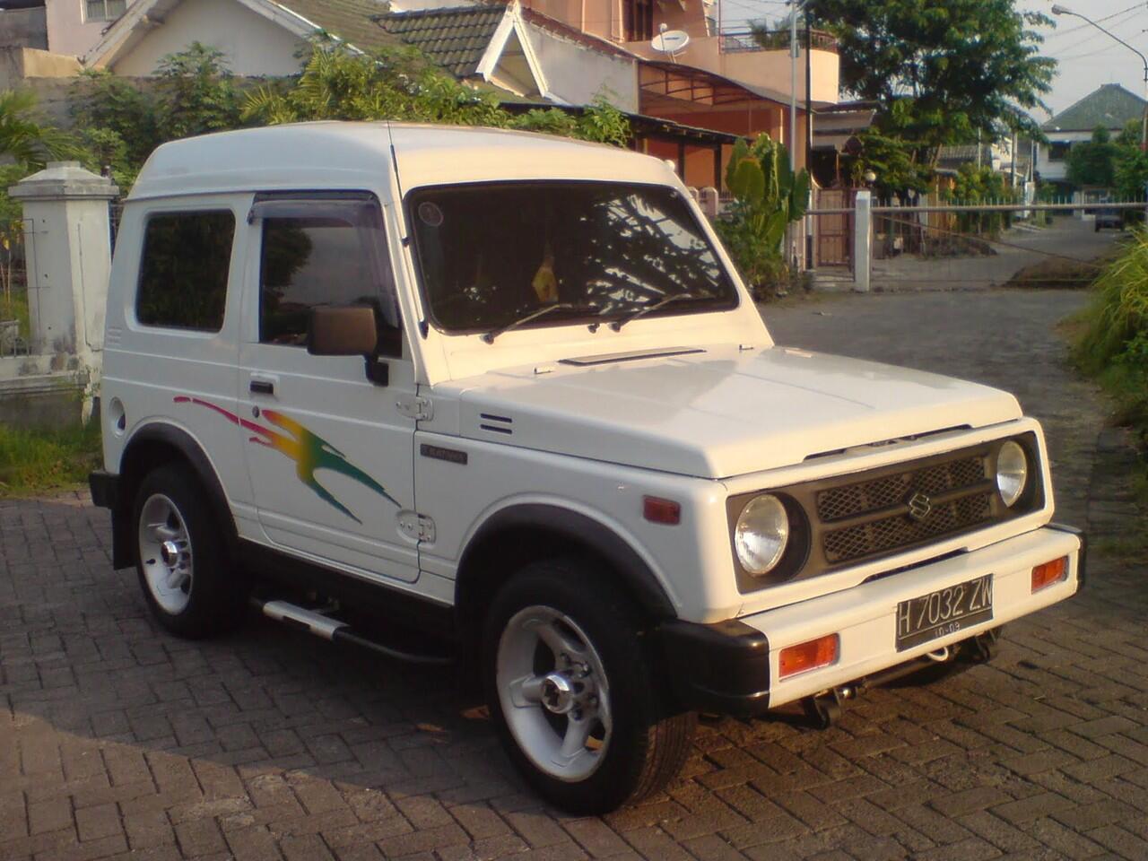 Hello Generasi Millennial, Masih Ingat Nggak Dengan 12 Mobil Legendaris Ini?