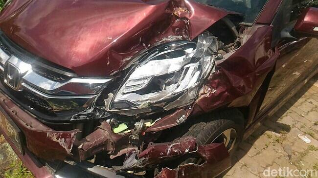 Penampakan Mobil yang Seruduk Bocah 7 Tahun hingga Tewas