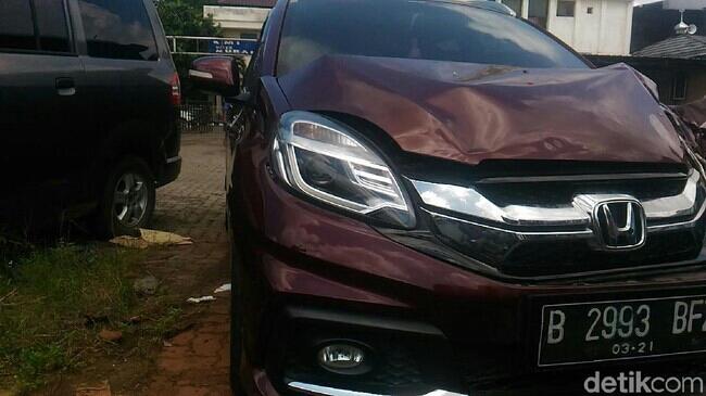Penampakan Mobil yang Seruduk Bocah 7 Tahun hingga Tewas