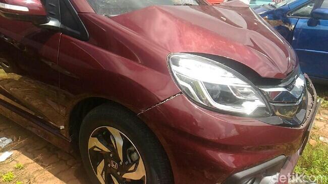 Penampakan Mobil yang Seruduk Bocah 7 Tahun hingga Tewas