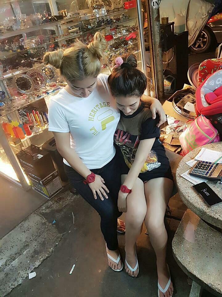 Punya Dua Istri Cantik Seksi dan Hidup Harmonis, Pria Thailand Ini Jadi Viral