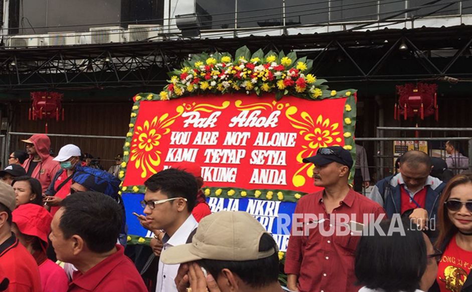 Massa Pro dan Kontra Ahok Mulai Berdatangan ke PN Jakut