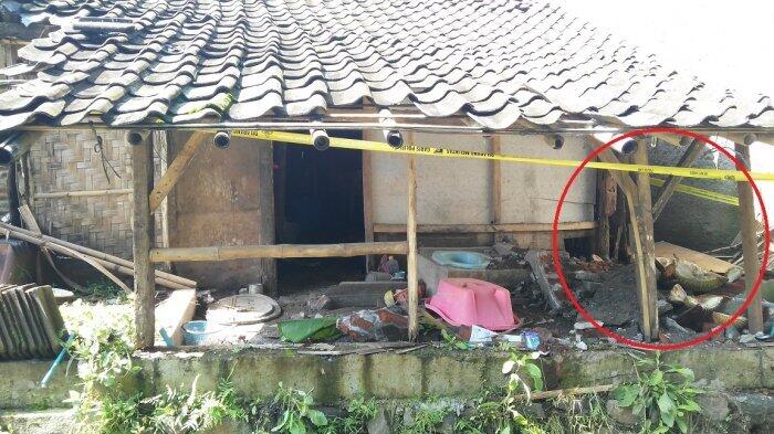 Suasana Horor Rumah Tempat Mayat Fitri Dicor