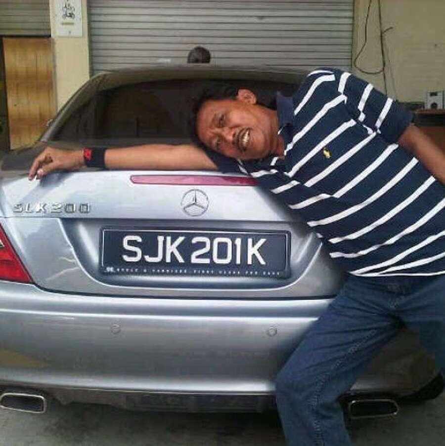 Saat Doyok Pamer Kemewahan