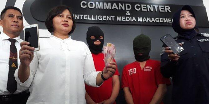 Pria Penyuka Sesama Jenis Buka Layanan Threesome via Aplikasi di Surabaya