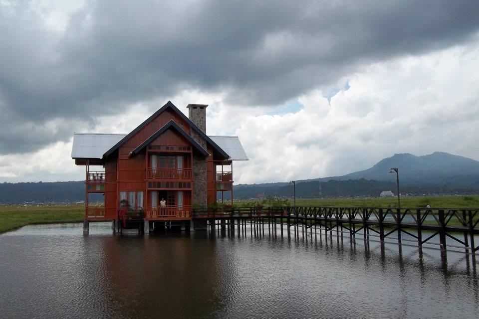 Jangan Cuma Bunaken, Nih ada 4 Danau Cantik di Sulawesi Utara