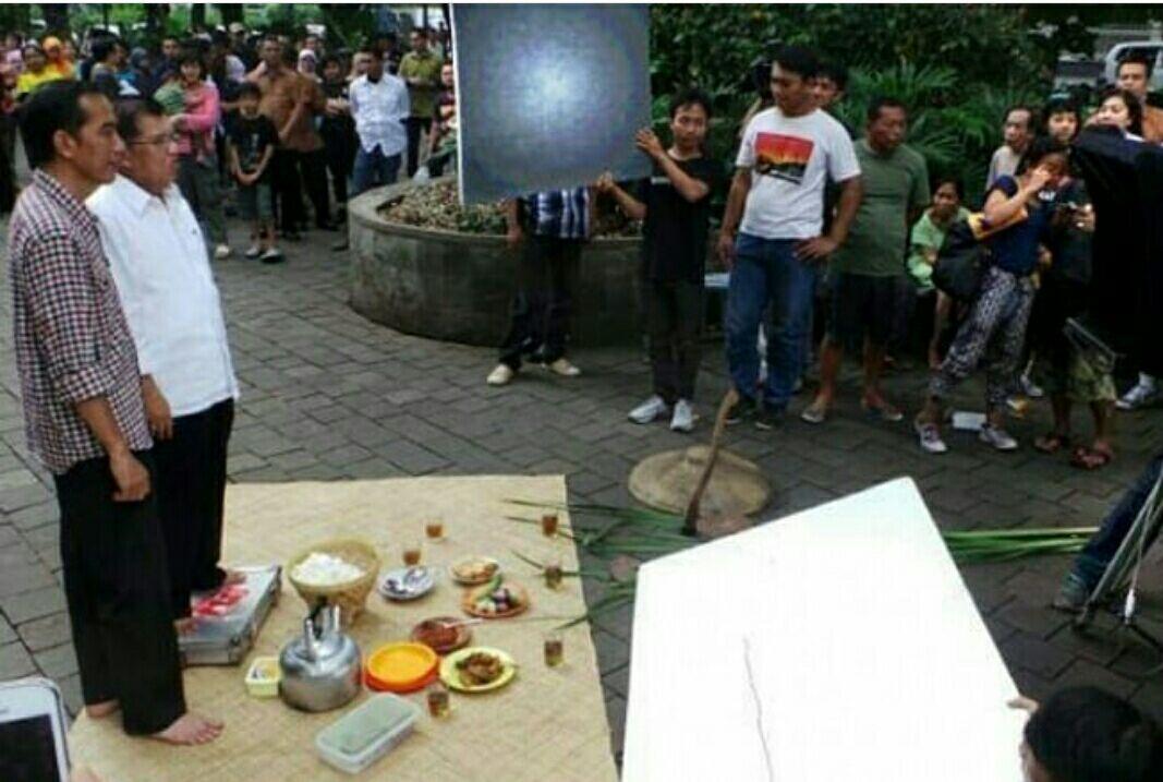 Nonton Film Dilan 1990, Jokowi: Jadi Teringat Masa Remaja