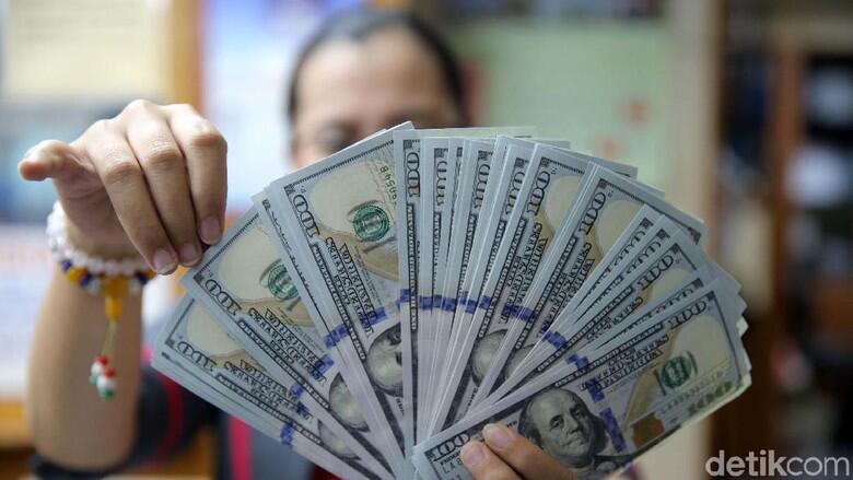 Dolar AS Bisa Tembus Rp 14.000