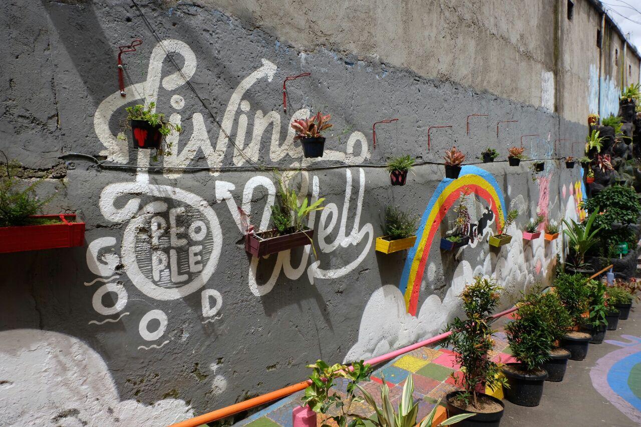 Bandung Punya Kampung Warna