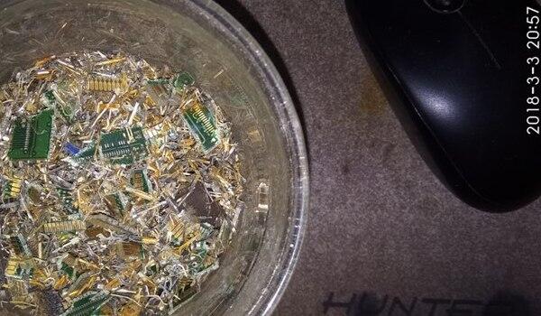 Mau Ngambil “Emas” dari Sampah Elektro? Sebaiknya Jangan Deh! 