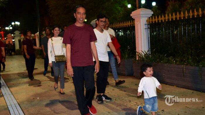 Ke Jakarta Sneaker Day, Jokowi Beli Sneaker Lokal dari Bandung Seharga Rp 380 Ribu