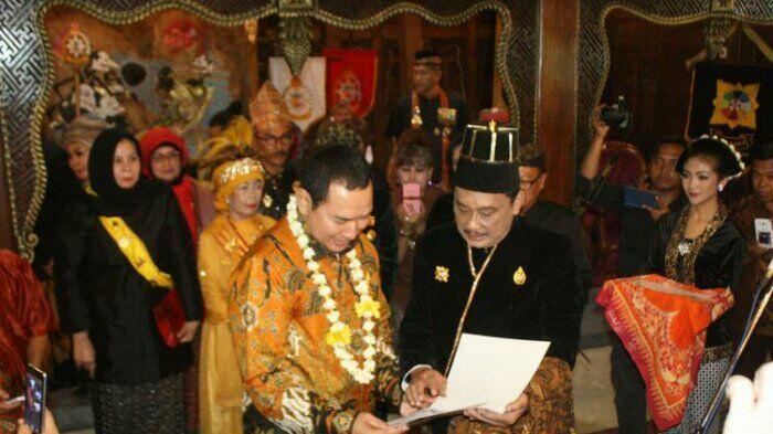 Tommy Soeharto dapat Gelar Kanjeng Pangeran Haryo