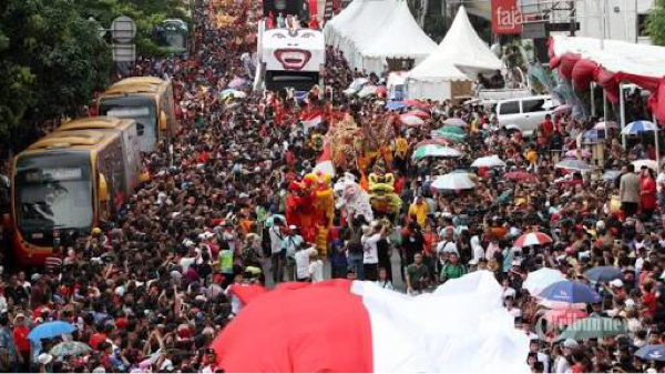 Jalan Ditutup, Begini Keramaian Warga Sambut Karnaval Cap Go Meh