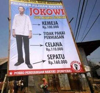 Jokowi Beli Sepatu Rp 380.000 di Jakarta Sneaker Day

