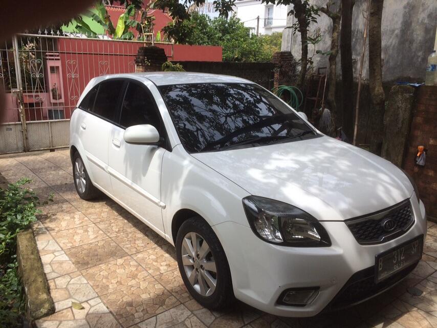 terjual jual mobil kia pride matic hatchback 2011 city terjual jual mobil kia pride matic hatchback 2011 city