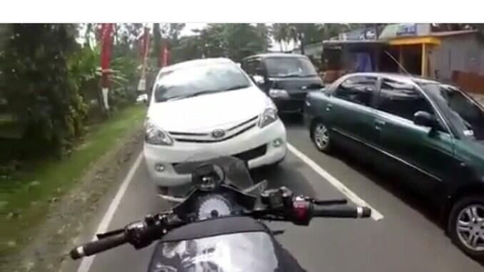 IJINKAN SAYA BERTERIMA KASIH KEPADA PARA OJOL ATAS TINDAKAN ANARKIS MEREKA 