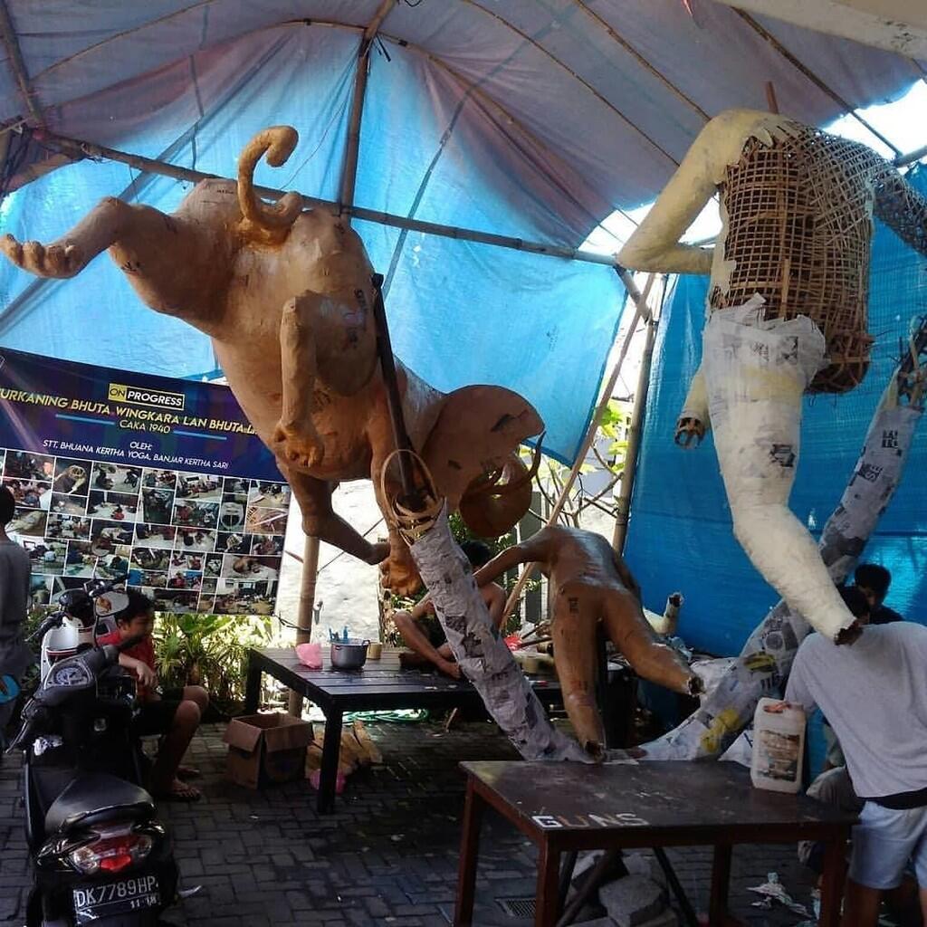 Ogoh - Ogoh, Sehari Sebelum Hari Raya Nyepi di Bali