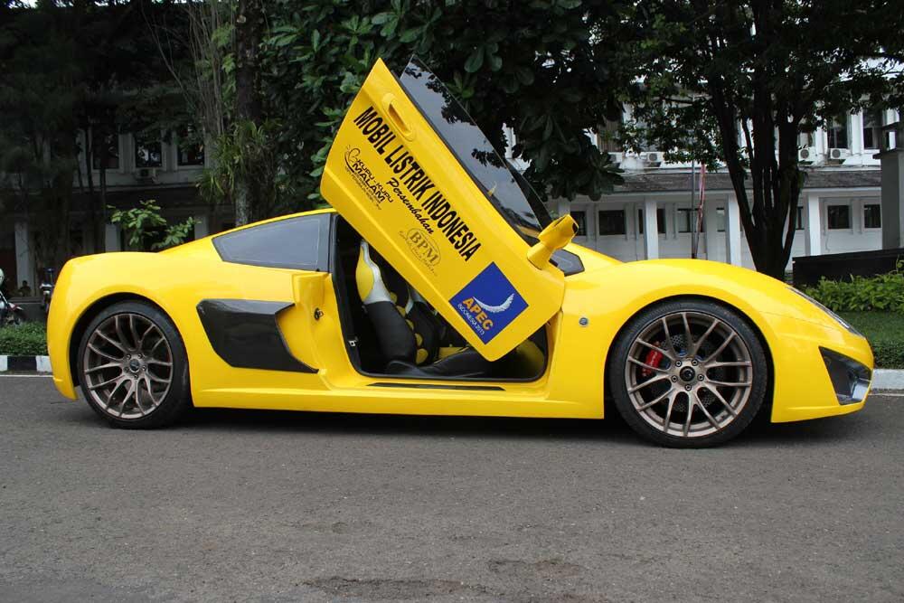 Sudah Tahu Gan? 7 Mobil Listrik Ini Jadi Bukti Indonesia Mandiri 